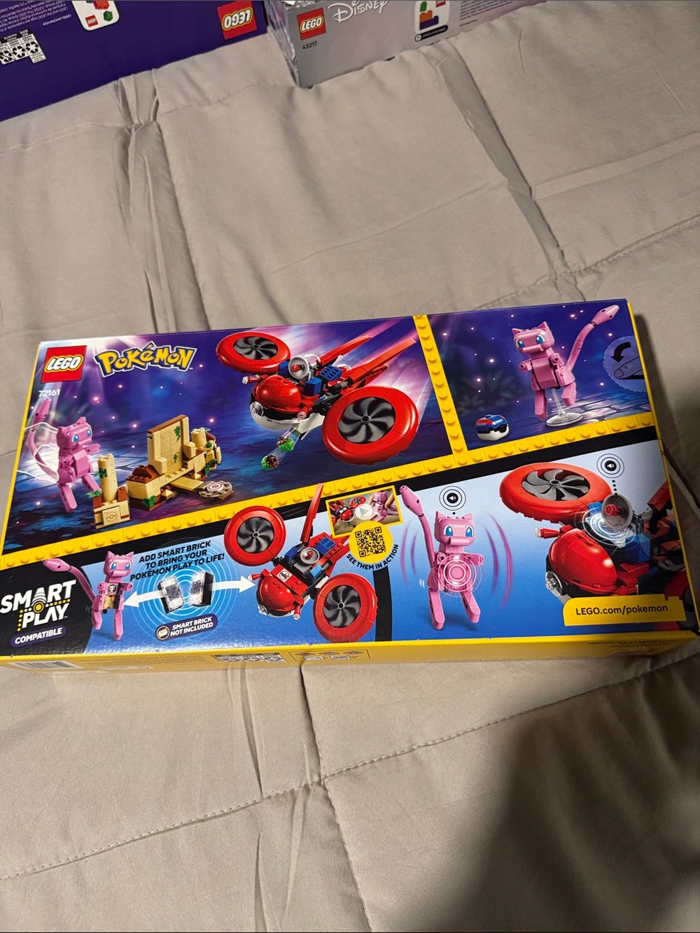 LEGO Pokémon Mew with Red Drone and Pink Figure